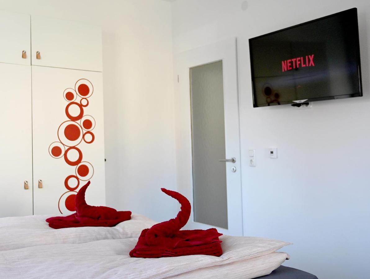 Gemuetliches Appartement Mit Netflix, Nespresso Und Boxspringbett 奥格斯堡 外观 照片